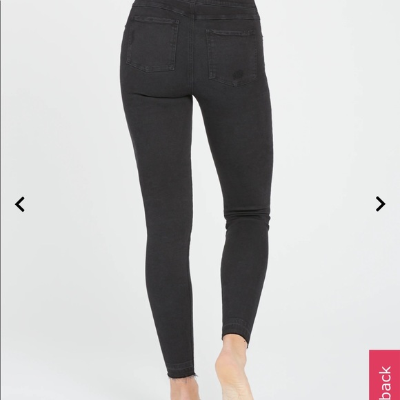 Spanx Vintage Distressed Ankle Skinny Jeans - Picture 4 of 8